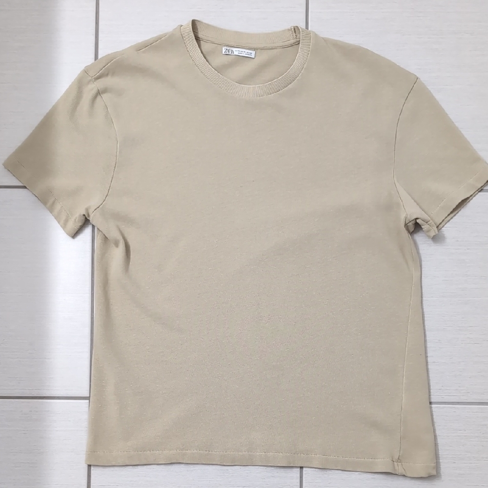 3/$25 Zara Knitted T Shirt